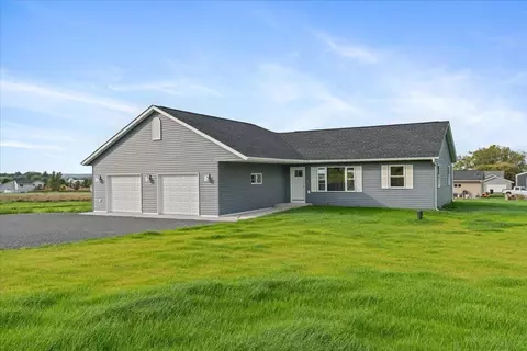 2383 84th Ave, Osceola, WI 54020