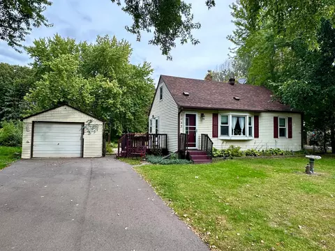 2243 Lambert Ave, Mounds View, MN 55112