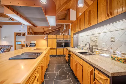 Kitchen - 5151 230th St, Saint Augusta, MN 56301 photo 3 of 5
