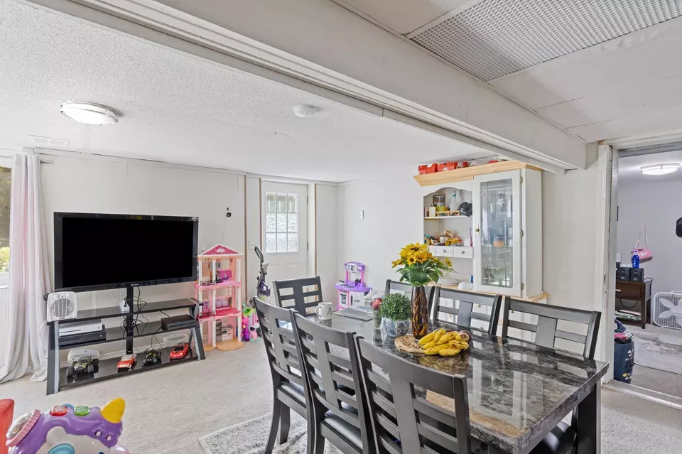 Dining - 2104 W 140th St, Burnsville, MN 55337 photo 1 of 1