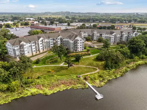1900 Rush Lake Trl #416, New Brighton, MN 55112