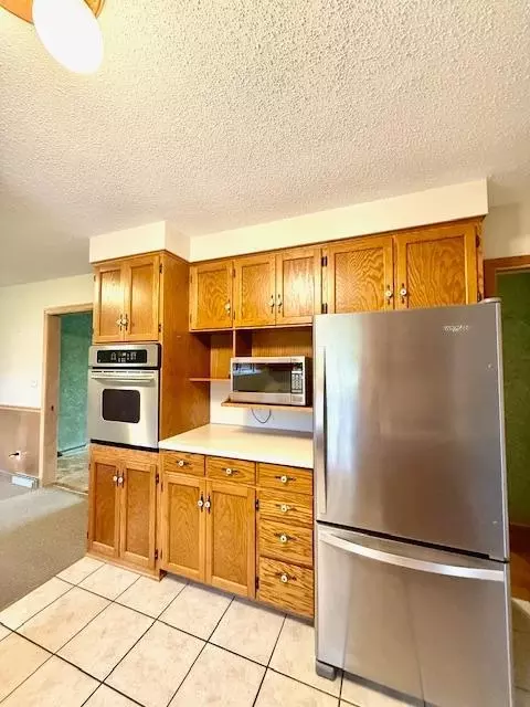 Kitchen - 111 Mcphail Ave N, Caledonia, MN 55921 photo 4 of 5