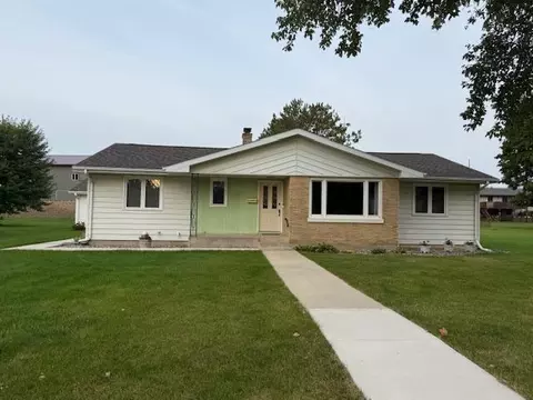111 Mcphail Ave N, Caledonia, MN 55921