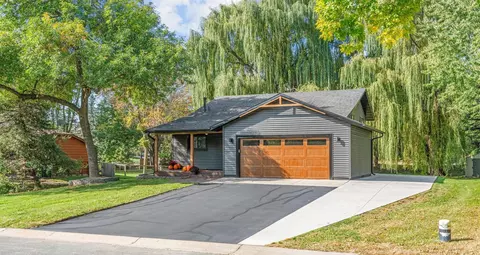 7247 Quantico Ln N, Maple Grove, MN 55311