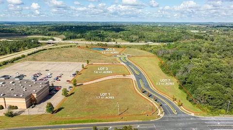 665 Darnold Dr, Hudson, WI 54016