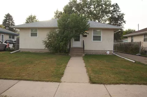 1175 Arundel St, Saint Paul, MN 55117