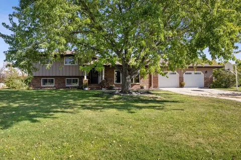 4505 47th St N, Fargo, ND 58102