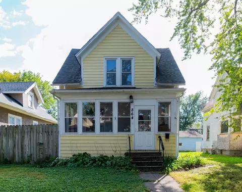 864 Lawson Ave E, Saint Paul, MN 55106