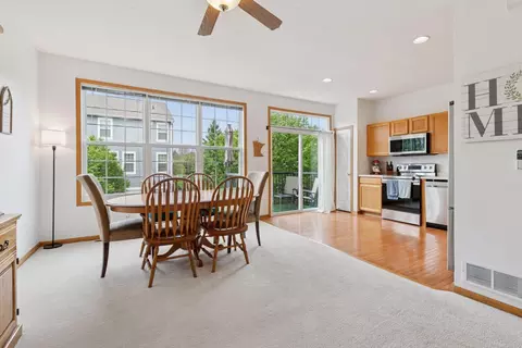 15823 Freedom Ln, Apple Valley, MN 55124