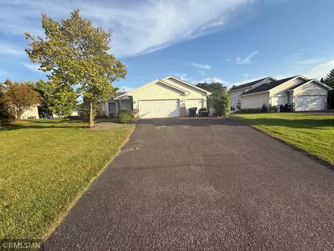 5060 Xkimo Ct NW, Ramsey, MN 55303