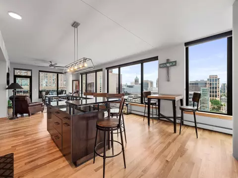 740 Portland Ave #1411, Minneapolis, MN 55415