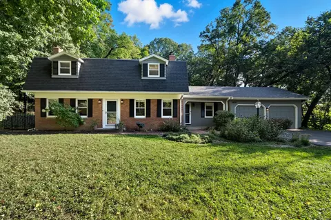 4829 Lamplighters Ln, Minnetonka, MN 55345
