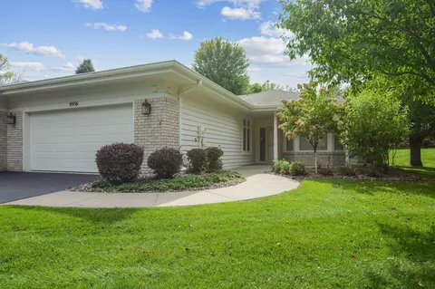 8956 Garland Ct, Eden Prairie, MN 55347
