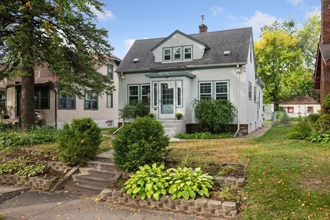 5112 14th Ave S, Minneapolis, MN 55417