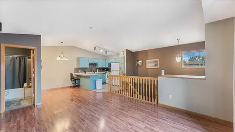 290 12th St NE, Milaca, MN 56353