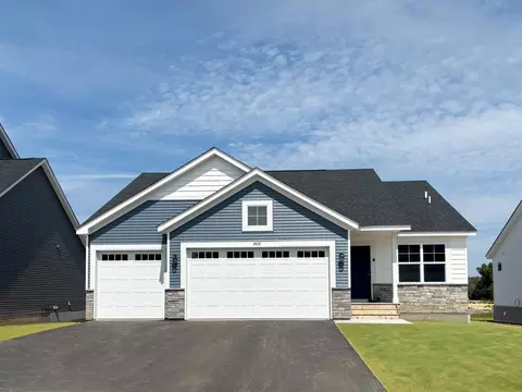 4783 8th Street Loop NE, Saint Cloud, MN 56304