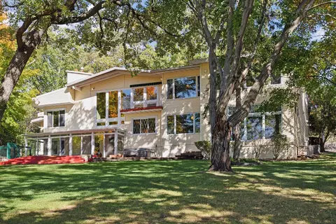 2850 Cavell Ave S, Saint Louis Park, MN 55426