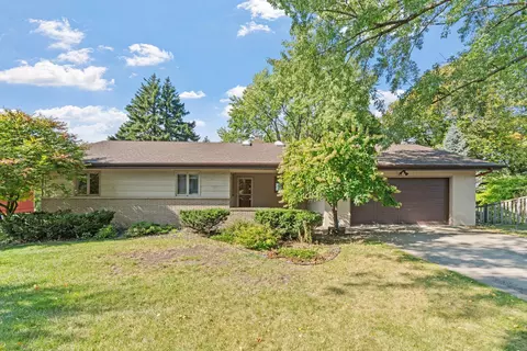 5246 Fillmore St NE, Fridley, MN 55421