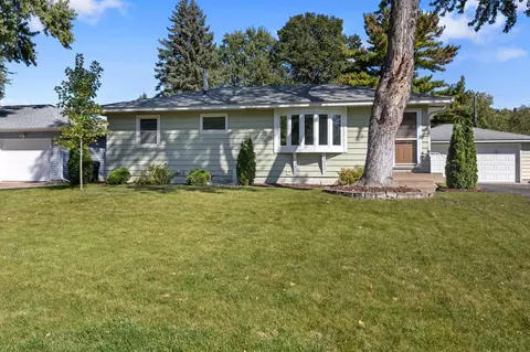 2081 Copper Ln, Eagan, MN 55122
