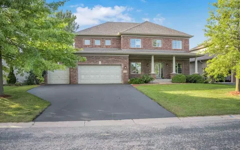 2638 Alamo Cir NE, Blaine, MN 55449