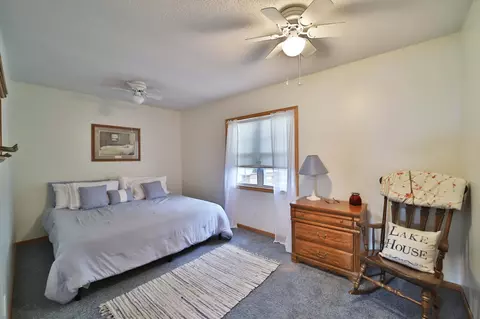 Bedroom - 13938 Weidel Point Rd, Brainerd, MN 56401 photo 1 of 5