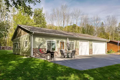 2578 890th Ave, Spring Valley, WI 54767