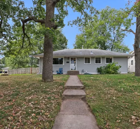 5401 Scott Ave N, Crystal, MN 55429