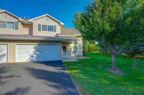106 Bridgewater Trl, Hudson, WI 54016