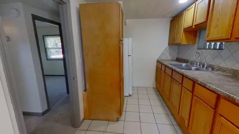 Kitchen - 606 E Main St, Marshall, MN 56258 photo 4 of 5
