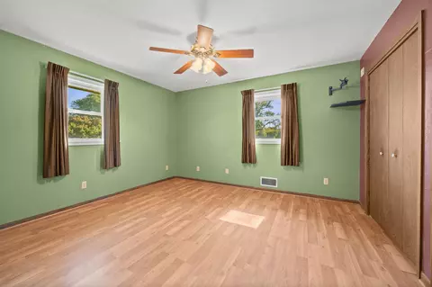 202 8th St W, Winthrop, MN 55396 photo 12