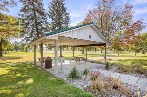 202 8th St W, Winthrop, MN 55396 photo 28
