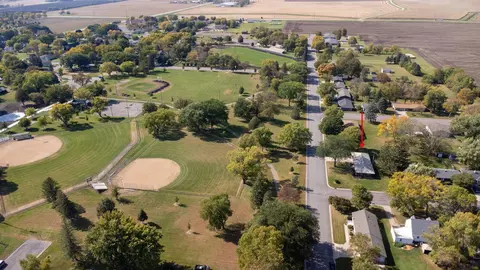 202 8th St W, Winthrop, MN 55396 photo 32