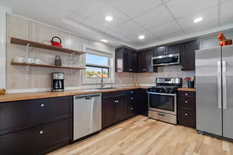 Kitchen - 2011 E 6th St, Superior, WI 54880 photo 1 of 3