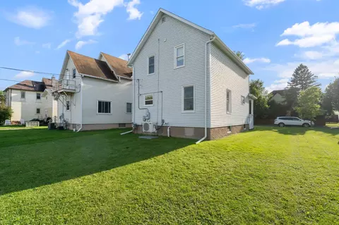 Exterior - 2011 E 6th St, Superior, WI 54880 photo 5 of 6