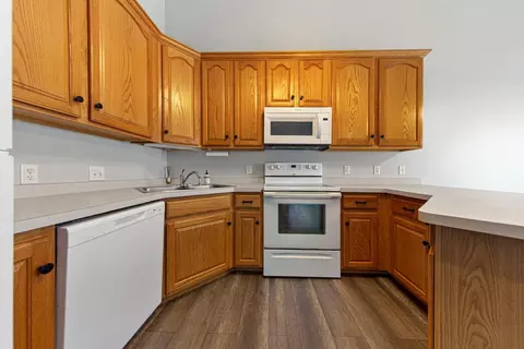 Kitchen - 1465 S Trail Cir, Faribault, MN 55021 photo 2 of 3
