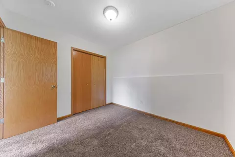 Bedroom - 1465 S Trail Cir, Faribault, MN 55021 photo 9 of 9
