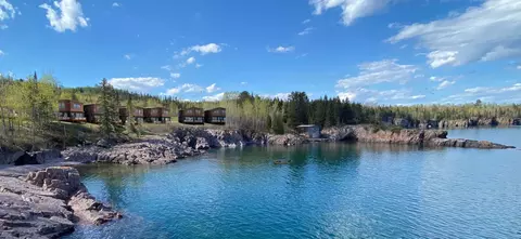 118-124 E Lakeview Dr, Silver Bay, MN 55614