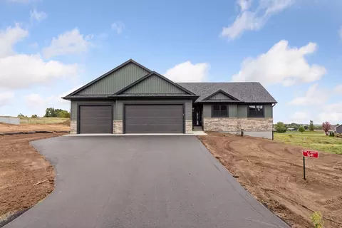n5196 732nd Street, Trimbelle, WI 54011