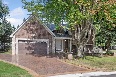8880 Holly Ln N, Maple Grove, MN 55311