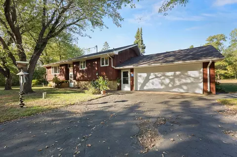 1415 Frost Rd NW, Sauk Rapids, MN 56379