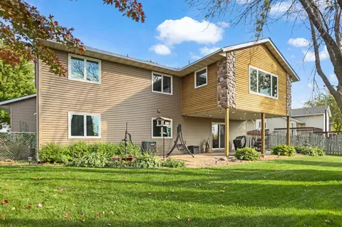 Exterior - 1225 19th St SW, Faribault, MN 55021 photo 7 of 8