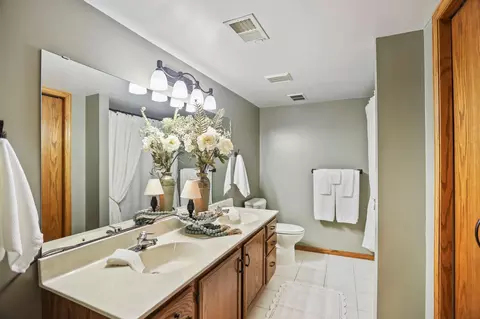 Bath - 1225 19th St SW, Faribault, MN 55021 photo 3 of 3