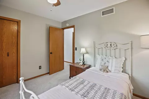 Bedroom - 1225 19th St SW, Faribault, MN 55021 photo 7 of 7