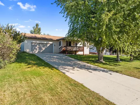 521 6th Ave SE, Glenwood, MN 56334
