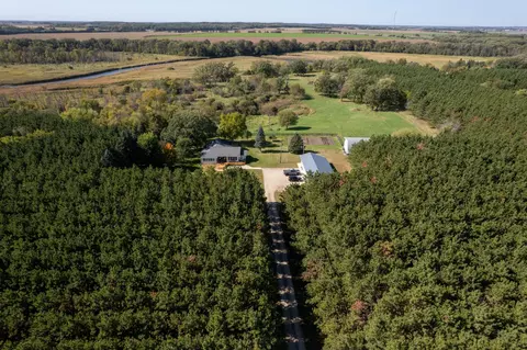 41195 460th Ave, Perham, MN 56573