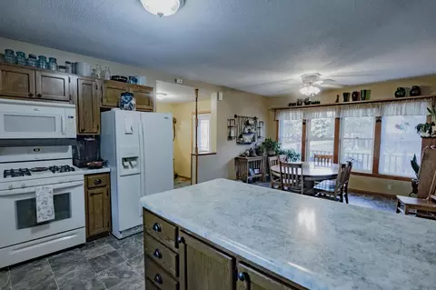 Kitchen - 41195 460th Ave, Perham, MN 56573 photo 4 of 6
