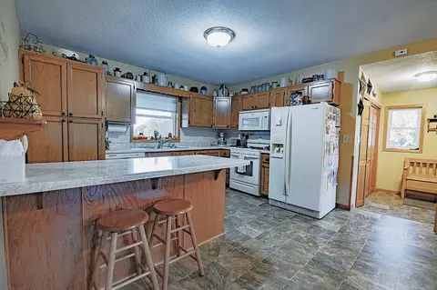 Kitchen - 41195 460th Ave, Perham, MN 56573 photo 1 of 6