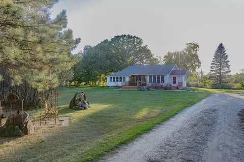 Exterior - 41195 460th Ave, Perham, MN 56573 photo 4 of 32