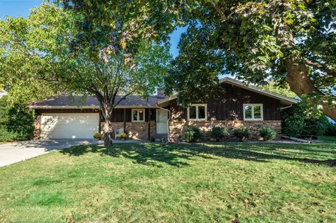 6309 Halifax Ave S, Edina, MN 55424