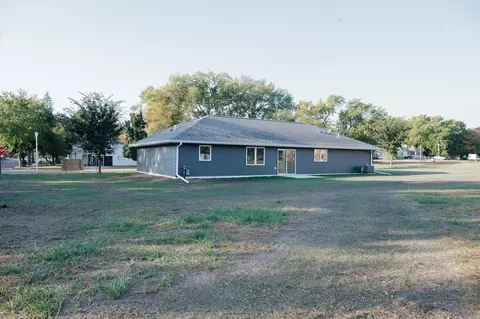 Exterior - 131 Main St E, Trimont, MN 56176 photo 11 of 14